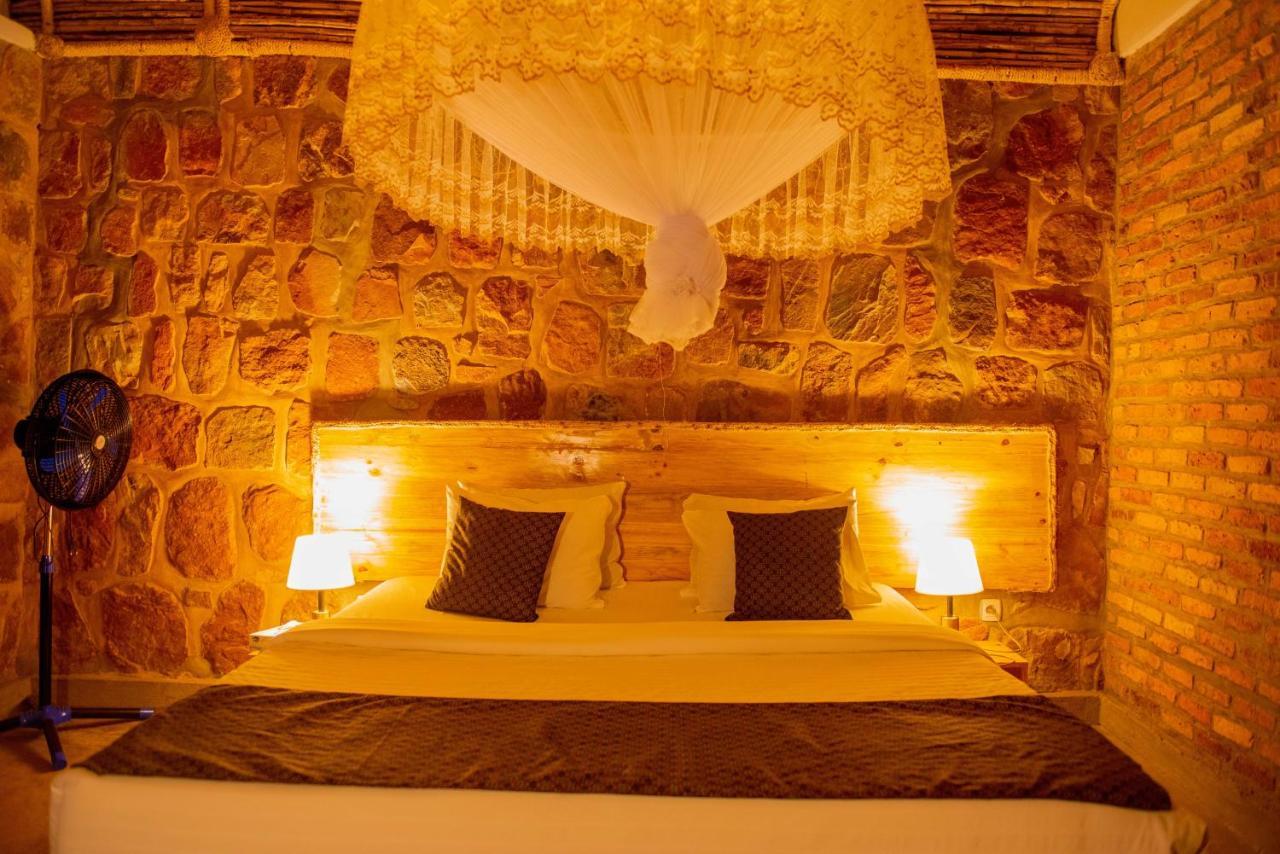 Akagera Transit Lodge 외부 사진