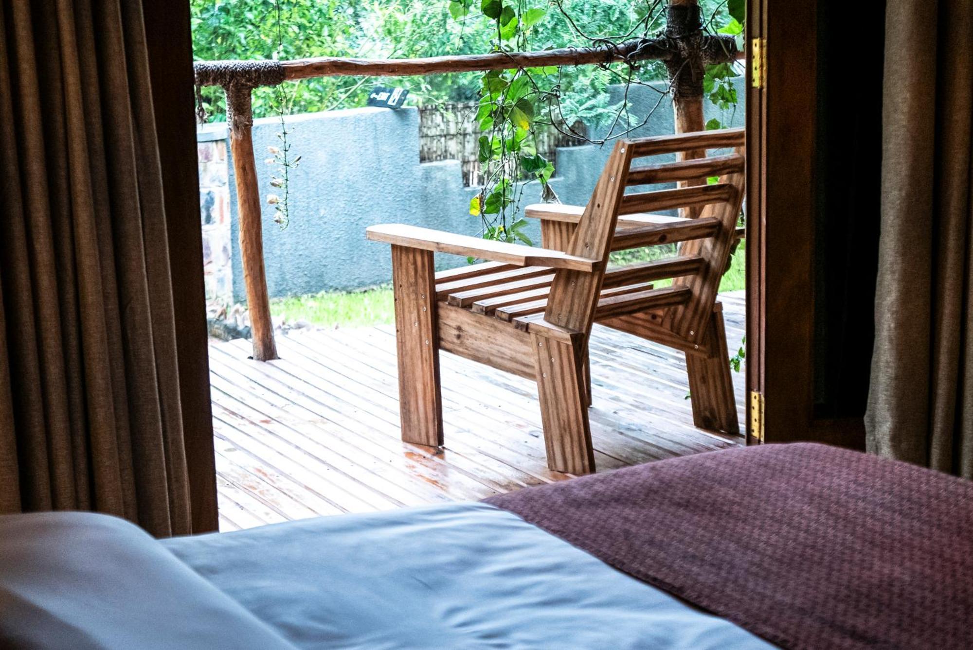 Akagera Transit Lodge 외부 사진